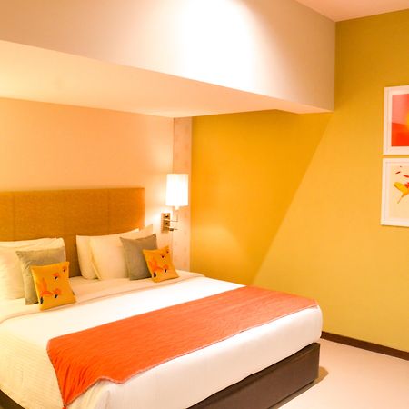 Grand Mercure Vadodara Surya Palace Kültér fotó
