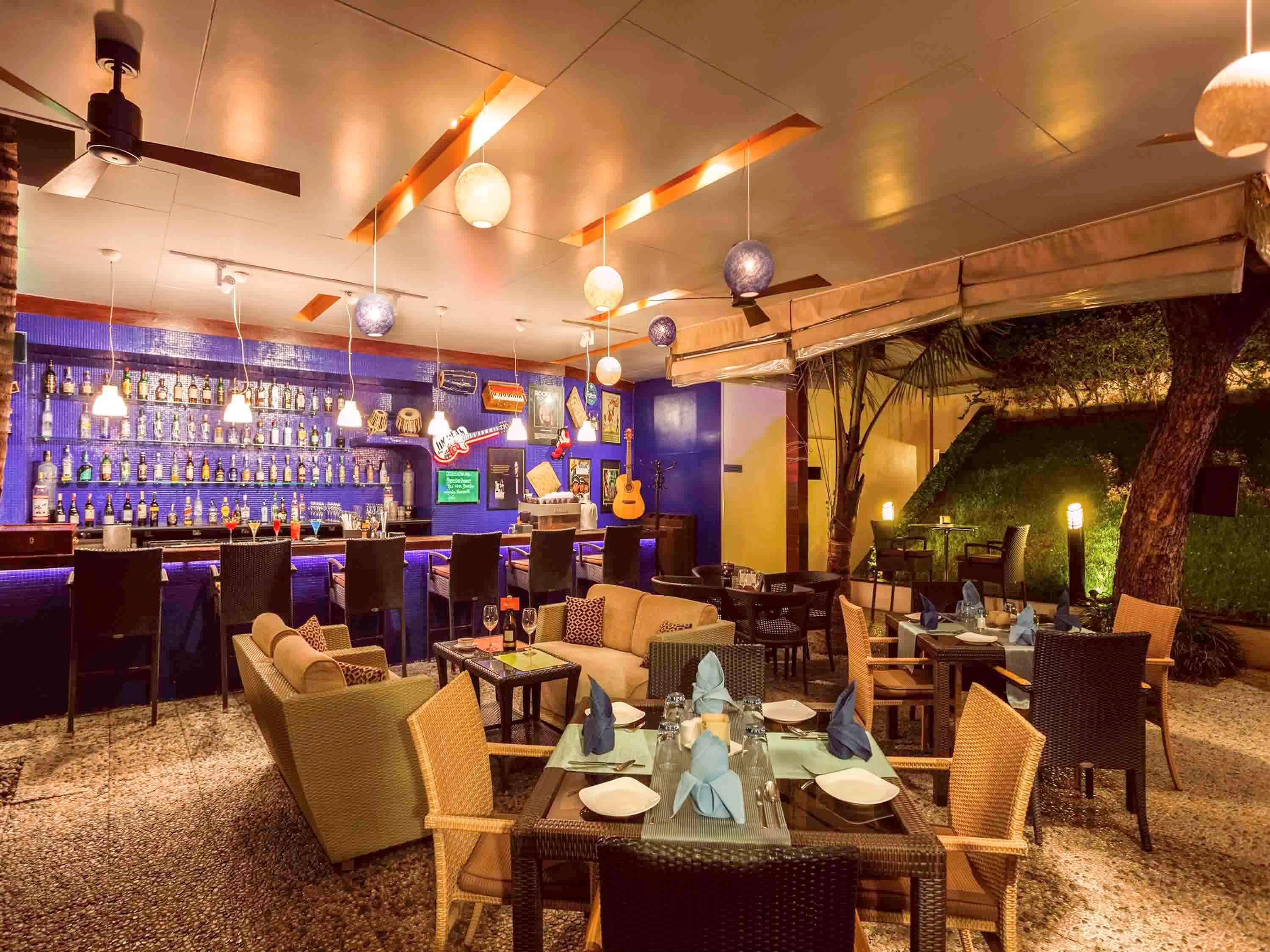 Grand Mercure Vadodara Surya Palace Kültér fotó