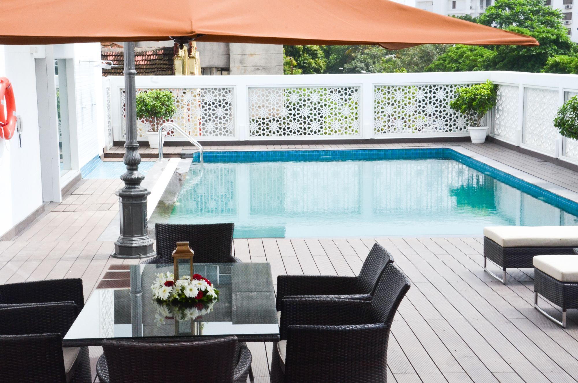 Grand Mercure Vadodara Surya Palace Kültér fotó